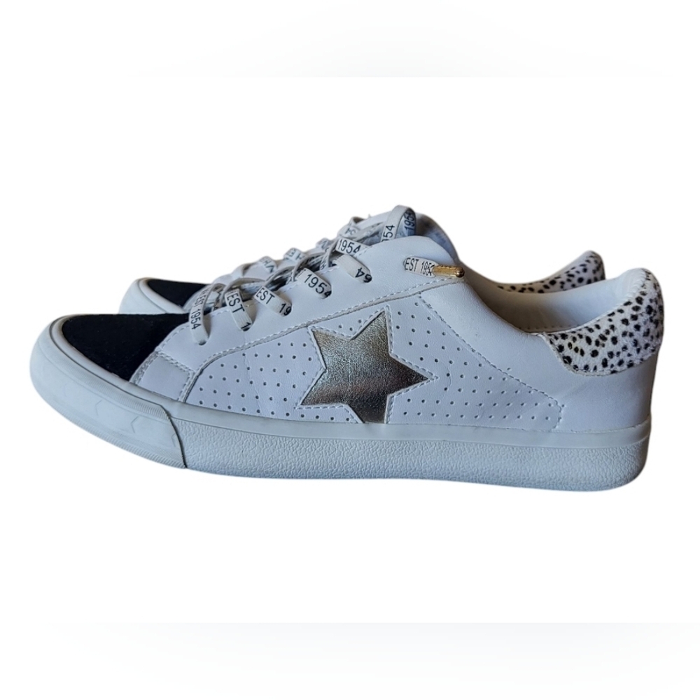 Vintage Havana White and Silver Star Sneakers